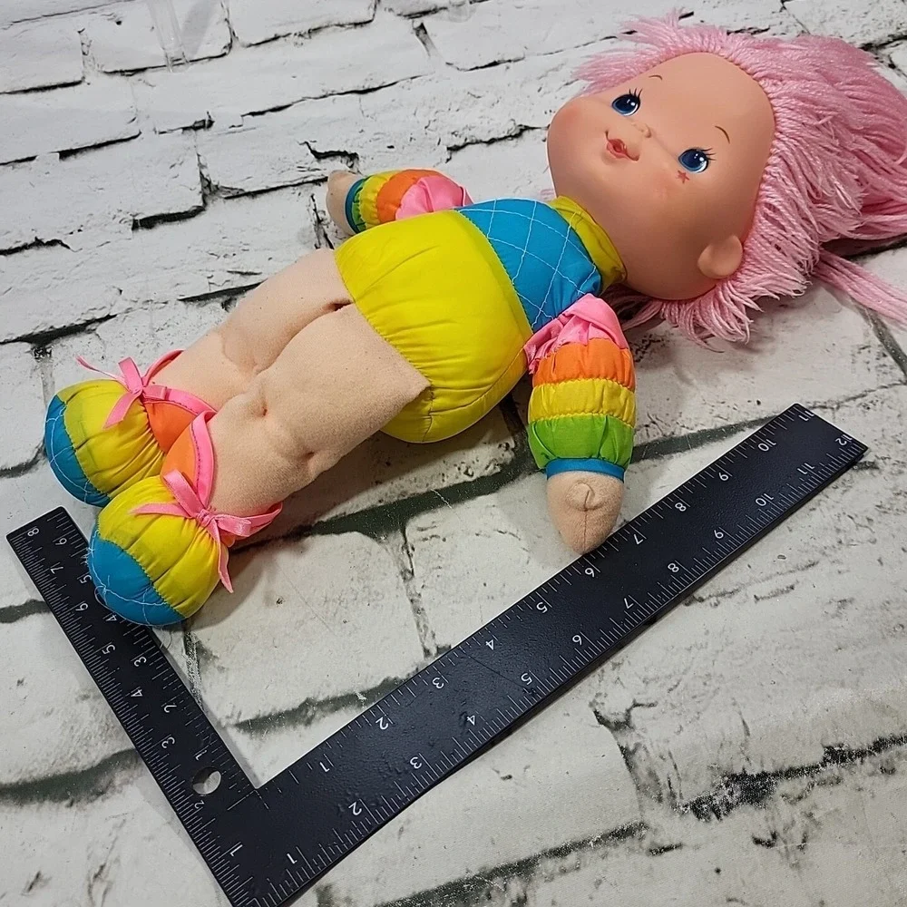 Vintage 80s Rainbow‎ Brite Tickled Pink Doll Hallmark 1983 Flaw